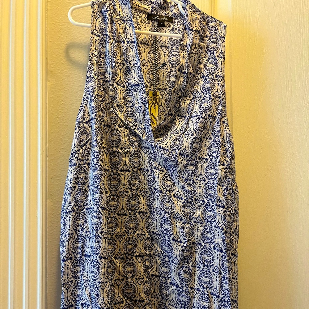 Multi-colored blue and white top
